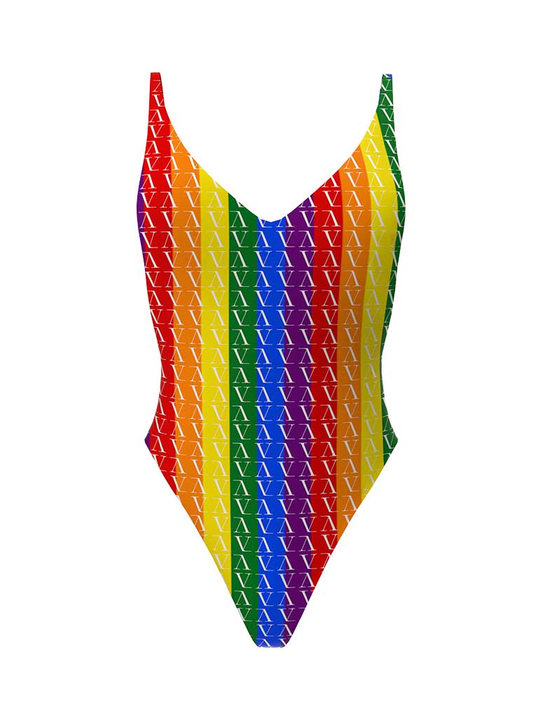 בגד-ים-מלא-גאווה